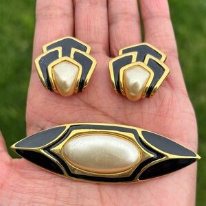 Napier Gold and Black Brooch and Earrings Jewelry Set